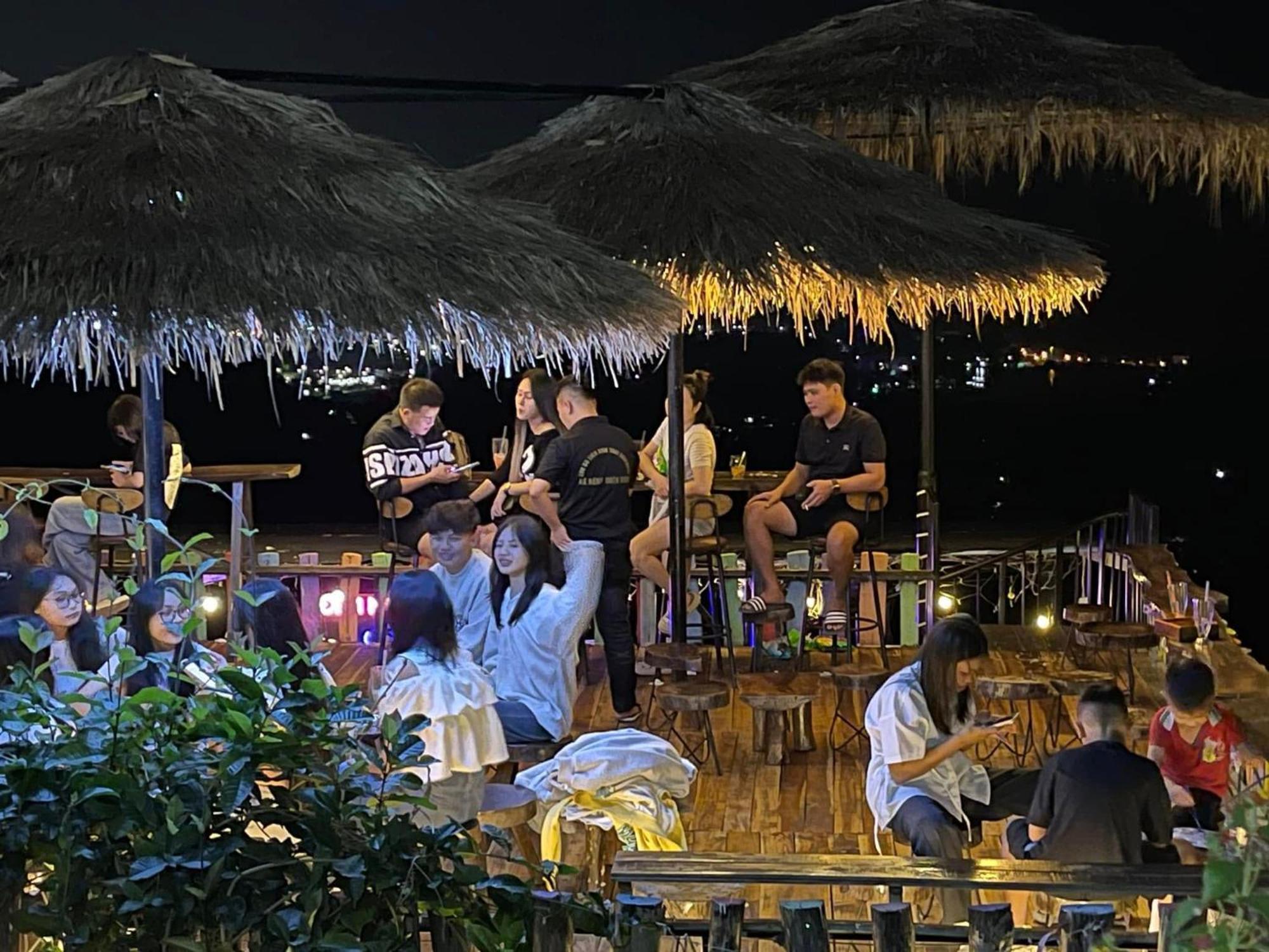 Ecolodge Ke Nenh Dien Bien Ban Hin Lom Buitenkant foto